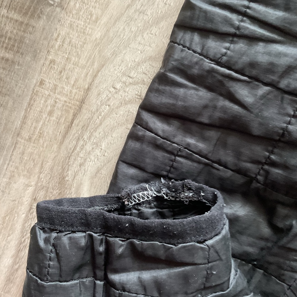 Patagonia woman’s nano size small - Picture 3 of 7